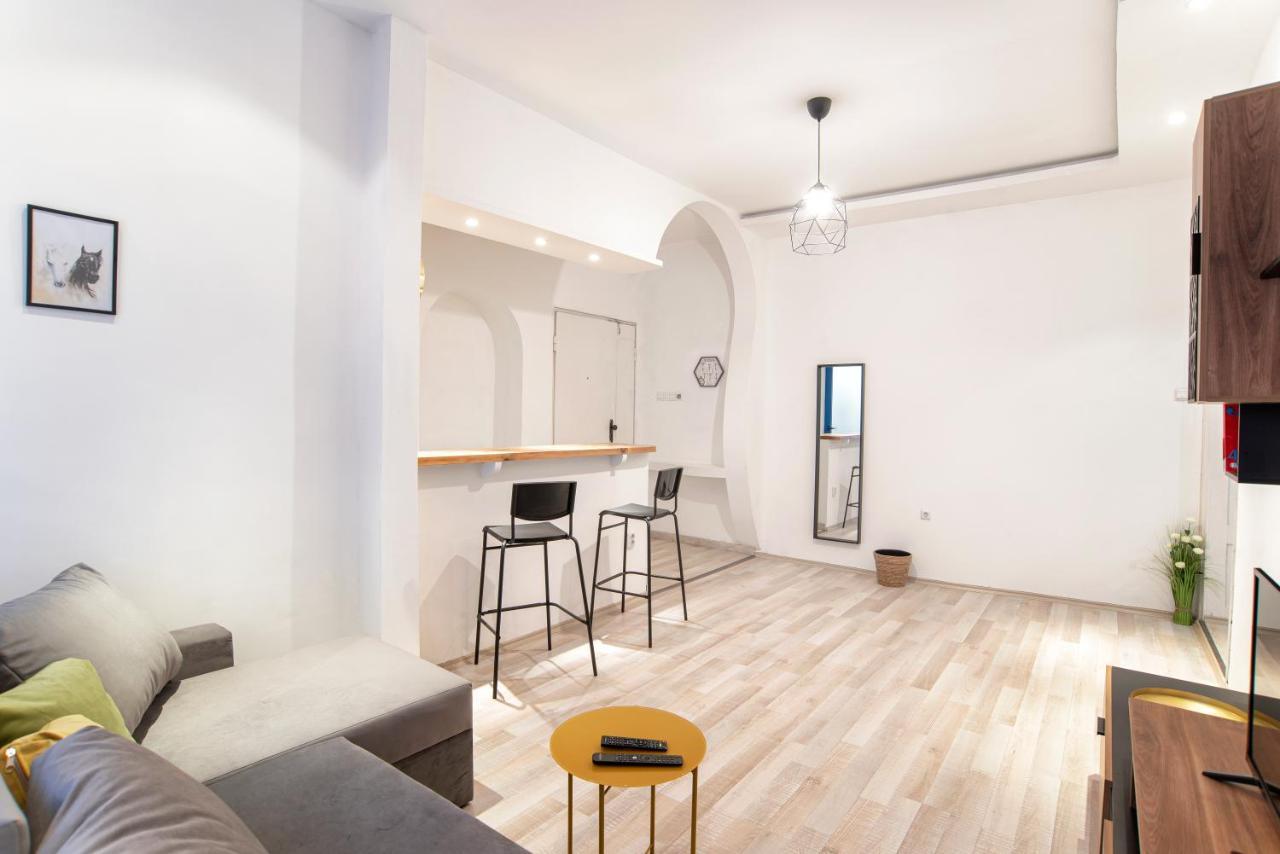 Bilyana'S 1 Bedroom Central Apartment Sofia Buitenkant foto